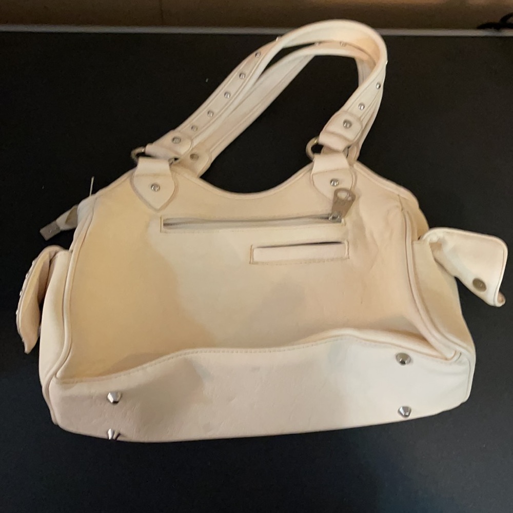 MW Purse - Picture 2 of 6
